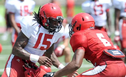Offense Shines In Final Preseason Scrimmage Image