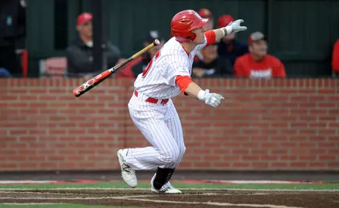 Cajuns Win In 11 Innings At Nicholls State, 7-1 Image