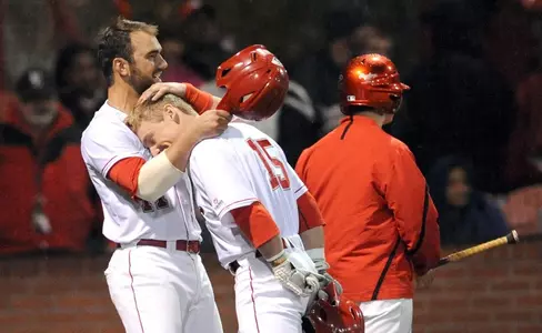 Late Surge Carries Cajuns Baseball to 14th Straight Victory Image