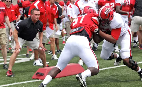 Red Edges White To Wrap Up Spring Practice, 50-46 Image