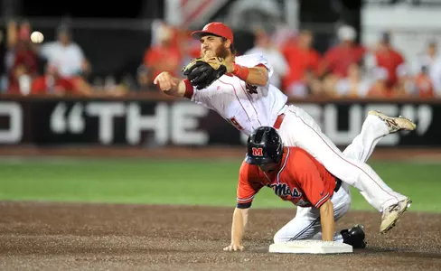 Three Cajuns Tabbed To Baseball America All-America Teams Image