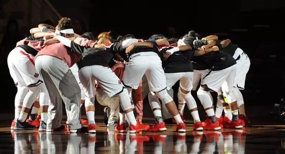 WBB Pregame huddle