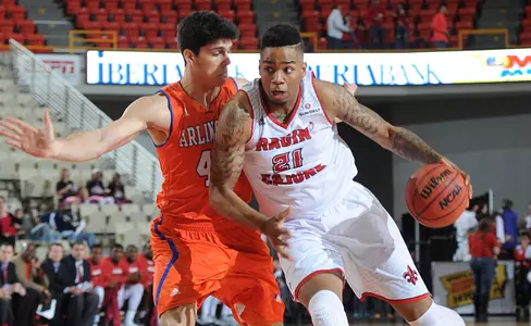 UTA Rushes By Louisiana In Second Half Image