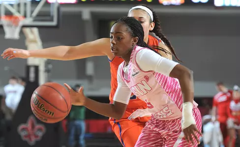 Second Half Shooting Hurts Cajuns In 57-51 Loss To UTA Image