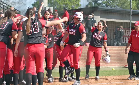 No. 4 Alabama Edges Fifth-Ranked Cajuns In Series Finale, 3-2 Image