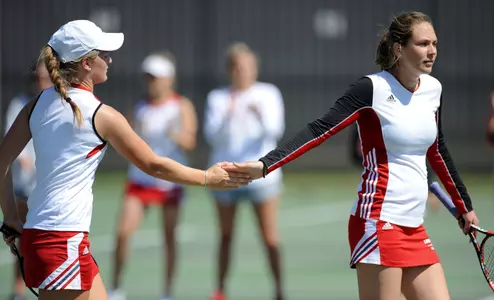 Elena Sava Handshake 3.6.2016