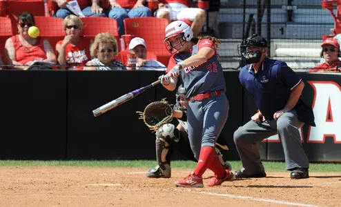 Shellie Landry Batting 4.23.16
