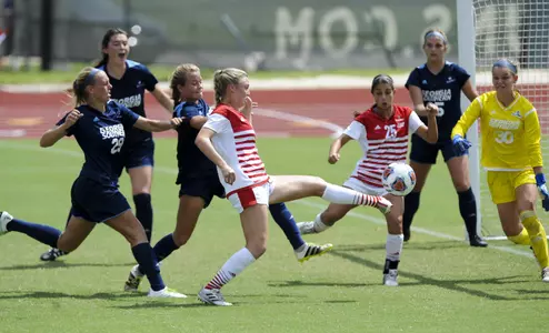 Taylor Kennedy and Grace Champagne