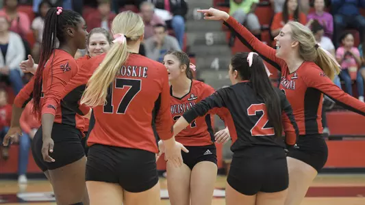 Volleyball Group vs. Little Rock 10.25.19