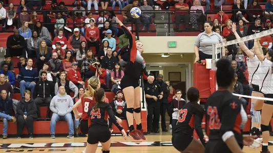 Earl K. Long Gym View vs Little Rock 11.9.18