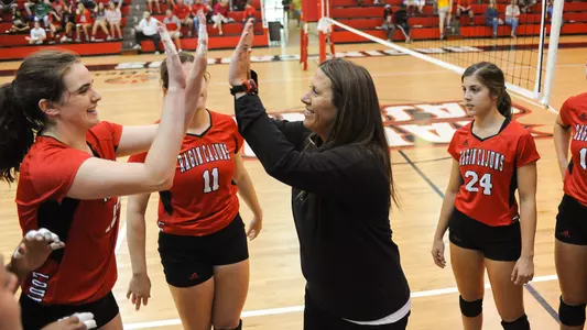 Hannah Weber High Five