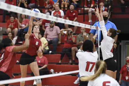 Kelsey Bennett Swing vs. ASU 10.8.21