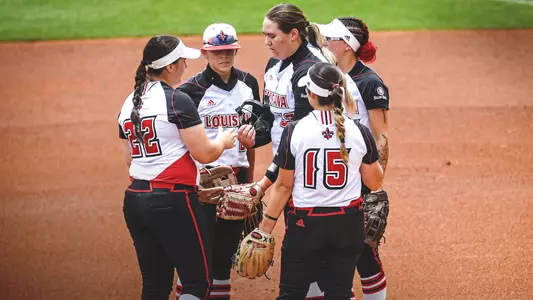 Kandra Lamb and Infield at LSU 5.23.21