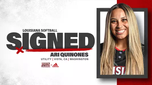 Softball Signed Ari Quiñones Graphic