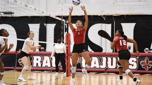 Siena DeCambra Sets Red-White Scrimmage 8.20.21