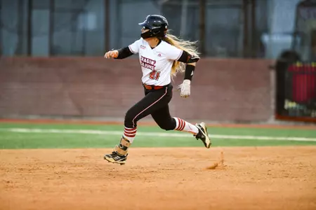 Melissa Mayeux Running Bases vs. Coastal Carolina 4.29.22
