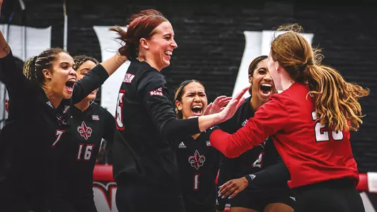 Volleyball Celebrates vs ASU 09.29.22