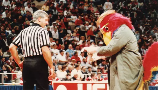 Fabulous Cajun Chicken Returns For Feb. 4 Cajuns Basketball Image
