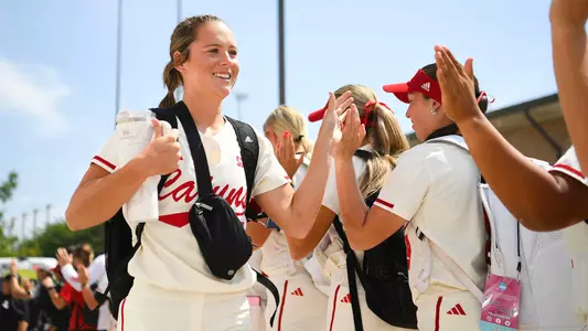 SB Karly Heath High Five at Baton Rouge Regional May 2023