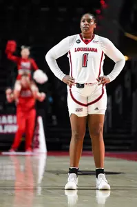 WBB Mariah Stewart 2022-23 Action