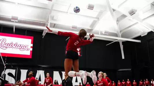 Lauryn Hill Volleyball