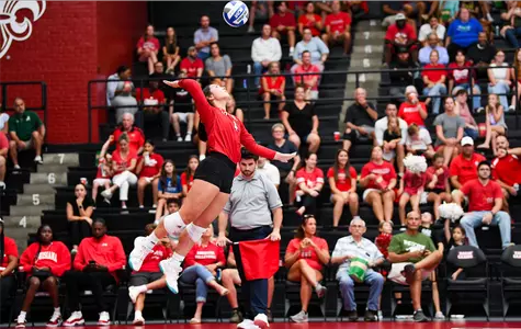 Caroline Lalonde volleyball