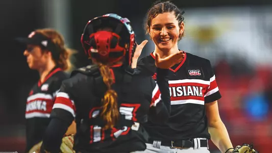 SB Meghan Schorman and Sophie Piskos Celebrate 2022