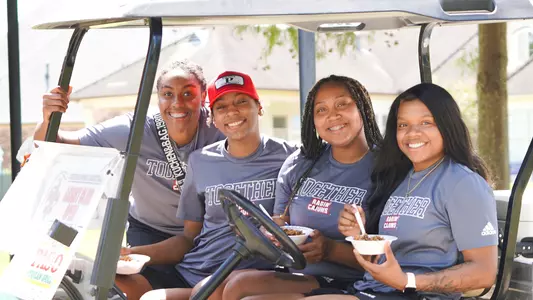 WBB Players Group at 2022 Coaches Open