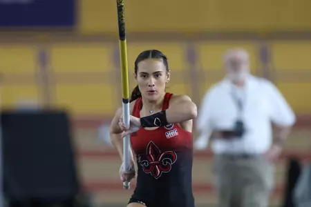 Cammi Martinez attempts the pole vault at the SBC championships