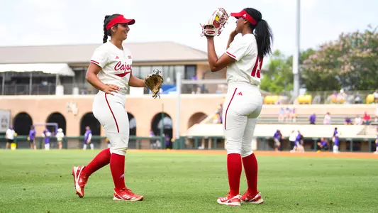 SB Lauren Allred and Jourdyn Campbell Pregame at LSU 05.20.23