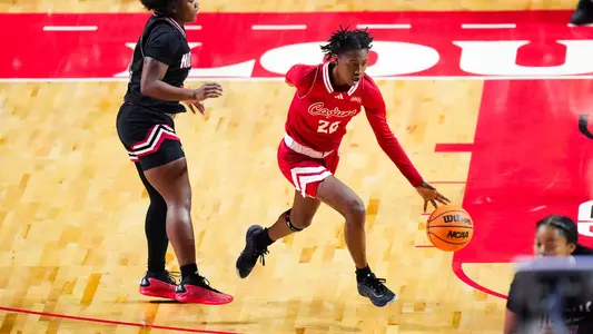 WBB Jaylyn James Dribbles Up Court vs Nicholls 11.22.24