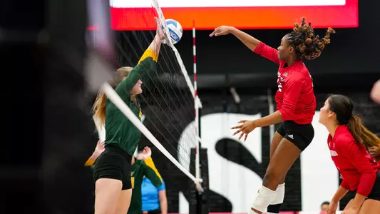 VB Chelsea Gilmore Spring 2024 Action Photo No. 2