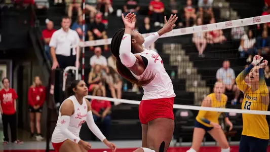 VB Cailin Demps Swing vs. Murray State 08.31.24