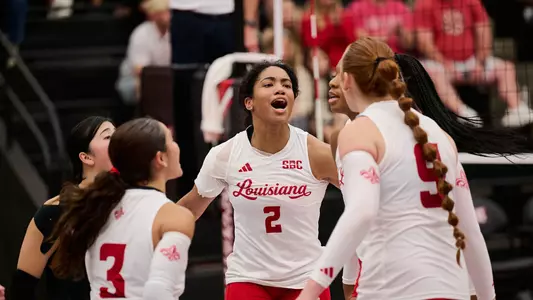 VB Lauryn Hill Celebrates vs. Murray State 08.31.24