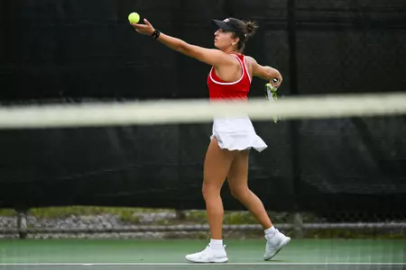 Nina Krecklenberg serve March 11, 2025 Louisiana vs. Arkansas State Women’s Tennis at Cajun Courts in Lafayette, LA. Final score Louisiana 0 Arkansas State 4. Photo by Benjamin R. Massey/Ragin’ Cajuns Athletics