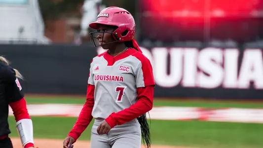 SB Dayzja Williams On Base vs. Houston 02.22.25