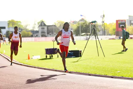 Caemon Scott runs at the Louisiana Classics