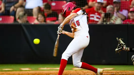 SB Savannah White 2025 Season Action Photo