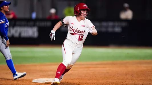 SB Gabbie Stutes 2025 Season Action Photo