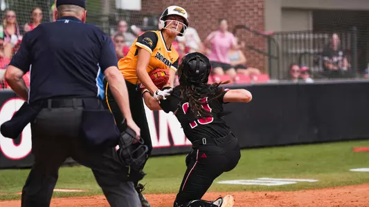 SB Savannah White 2025 Season Action Photo