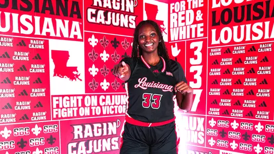 WBB Lily Ba Summer 2025 Bio Photo