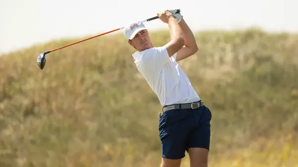 Carter Schmitt hits a drive during the Chicago Highlands Tournament in Westchester, Illinois