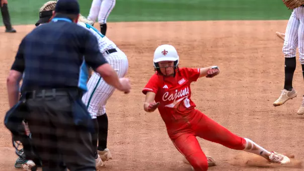 SB Mia Liscano Slides for Go-Ahead Run vs. Coastal 04.18.26
