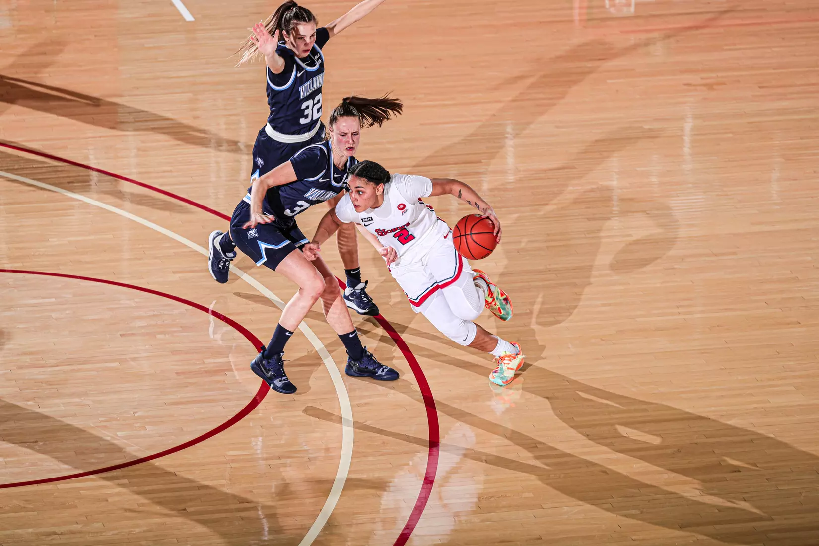 Correa drives to the hoop