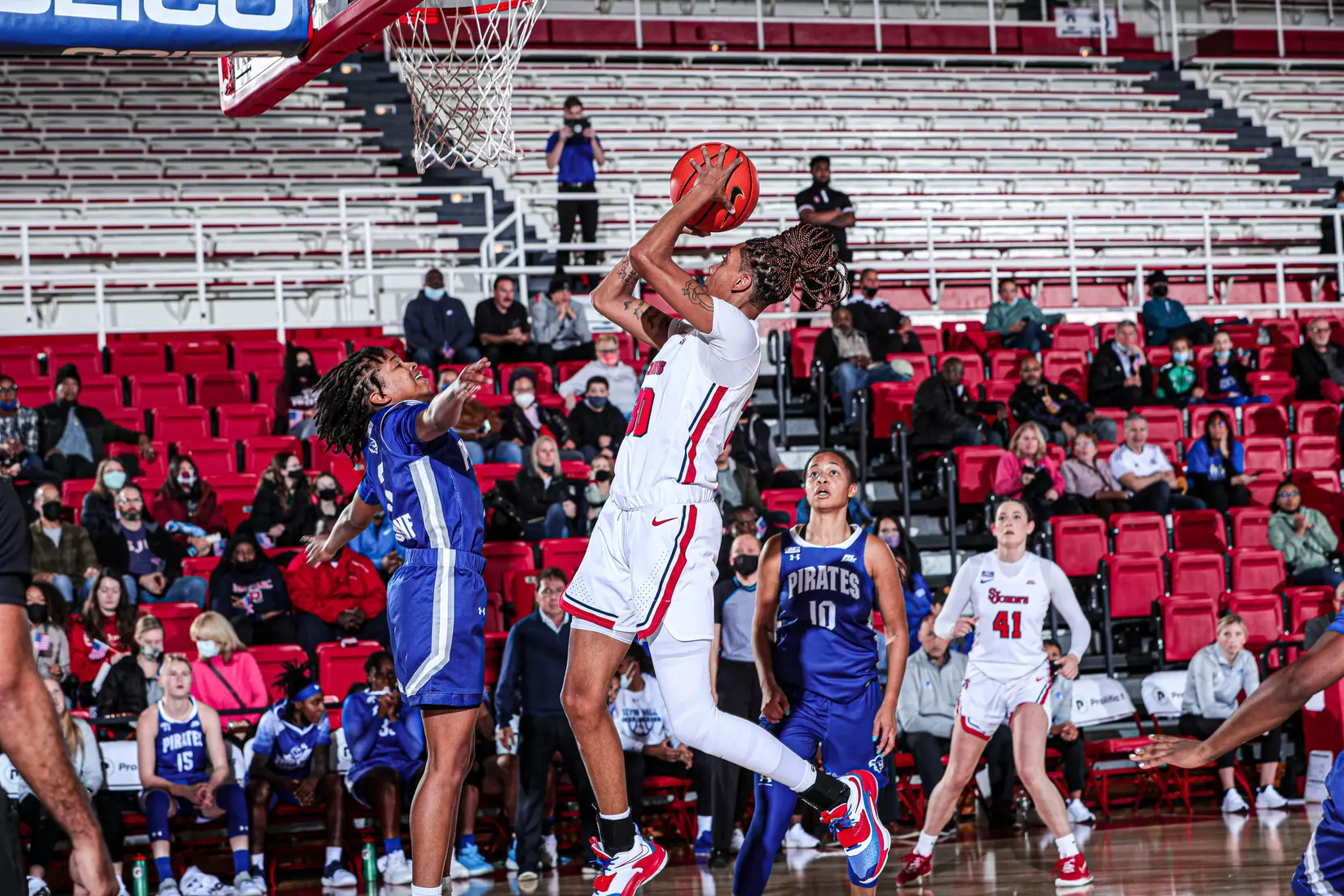 Kadaja Bailey recorded 23 points and four rebounds