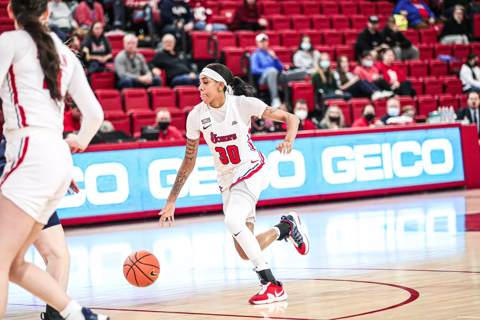 Kadaja Bailey recorded 14 points and seven rebounds.