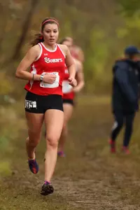 Junior Stephanie Van Pelt will look to build on her strong start to the season at Friday's Metropolitan Championships.