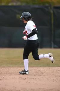 Senior Jackie Reed picked up the first homerun in 2014 in a 5-1 loss to Tulsa on Friday.