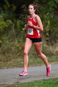 Michelle Duffy competes at the 2013 Metropolitan Cross Country Championships.