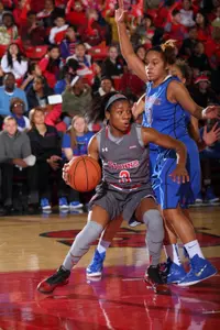 Aliyyah Handford scored a game-high 25 points in the loss